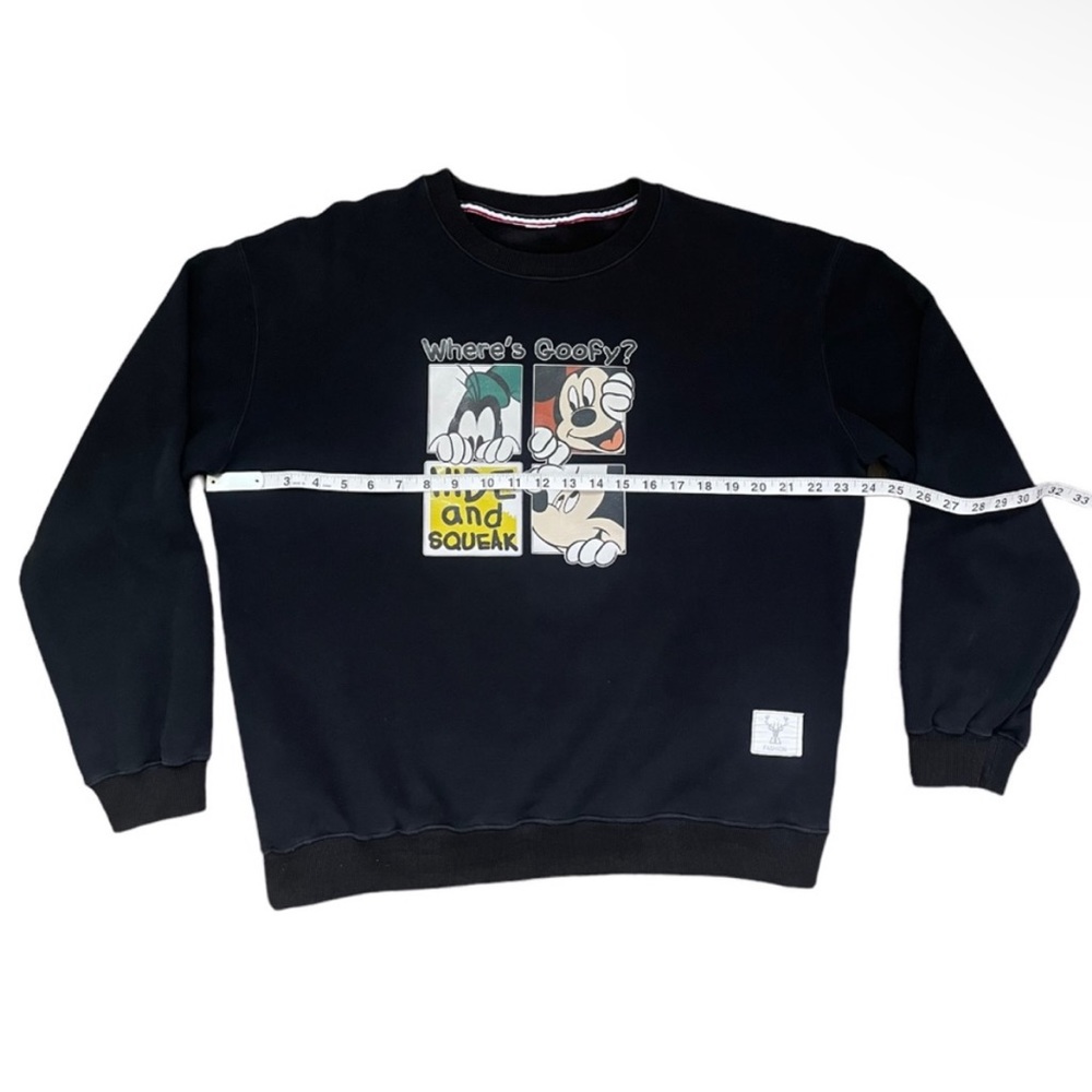 Where is Goofy Crew Neck Sweater (L) - Picture 5 of 5
